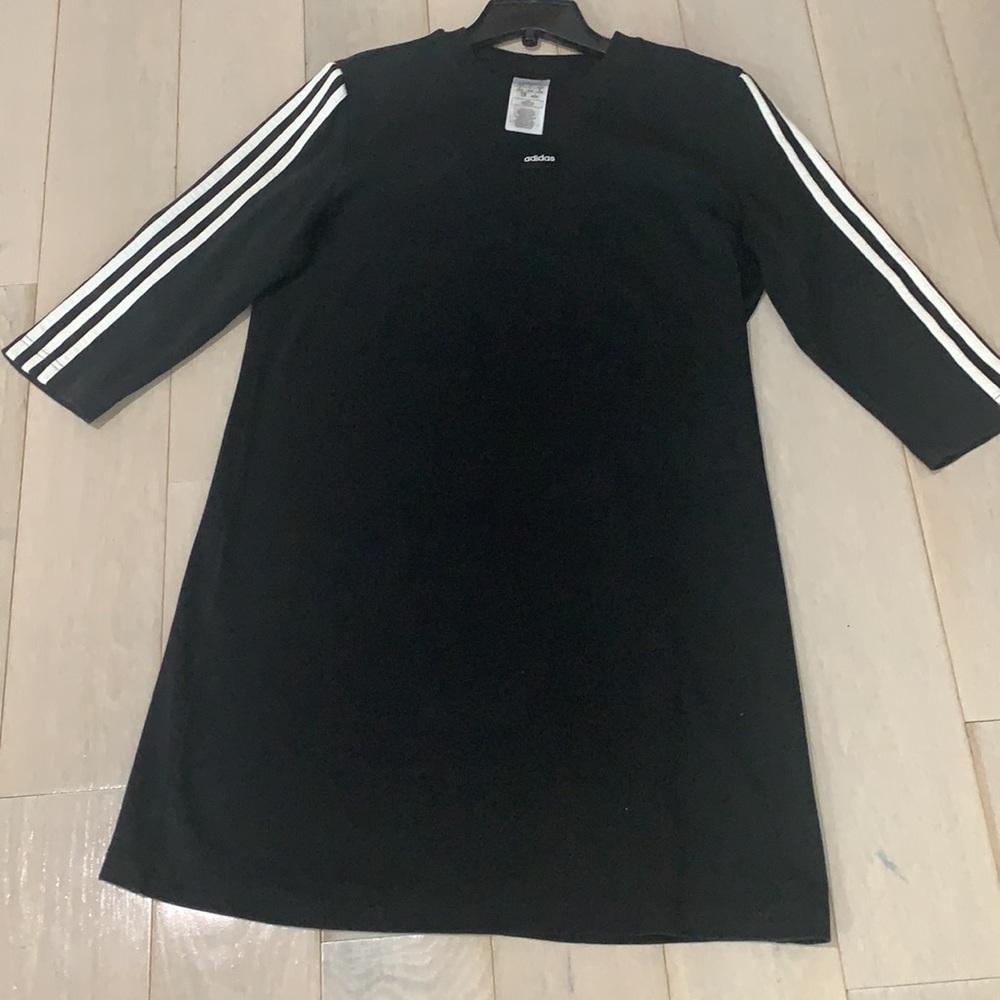 🌈🦋❣️ADIDAS🦋🦋❣️Very comfortable elegant dress🌺 - Picture 2 of 8